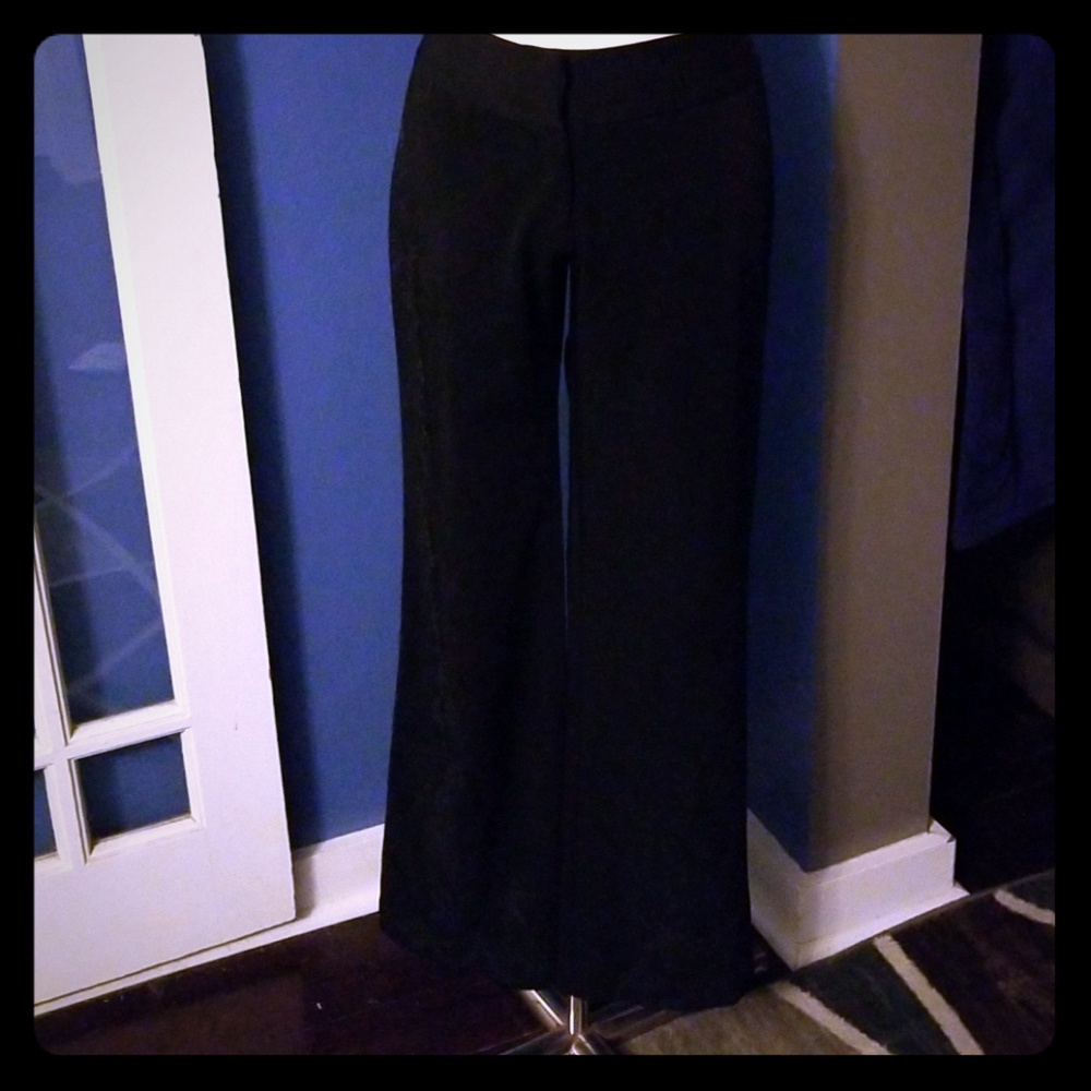 Juniors black dress pants.